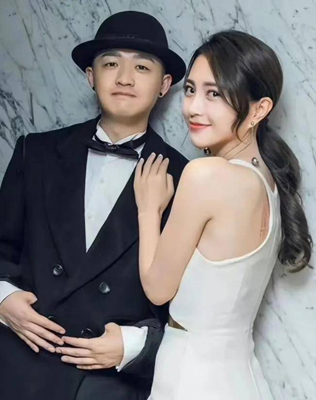 包文婧包贝尔二胎出生